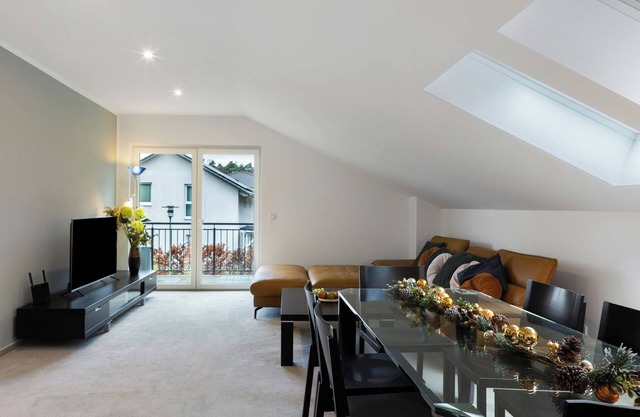 Apartamento 'Modernes Appartement 100m2' con jardín compartido, balcón y Wi-Fi