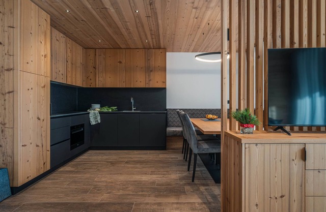 Apartamento 'Mugo' con vistas a la montaña, Wi-Fi y aire acondicionado