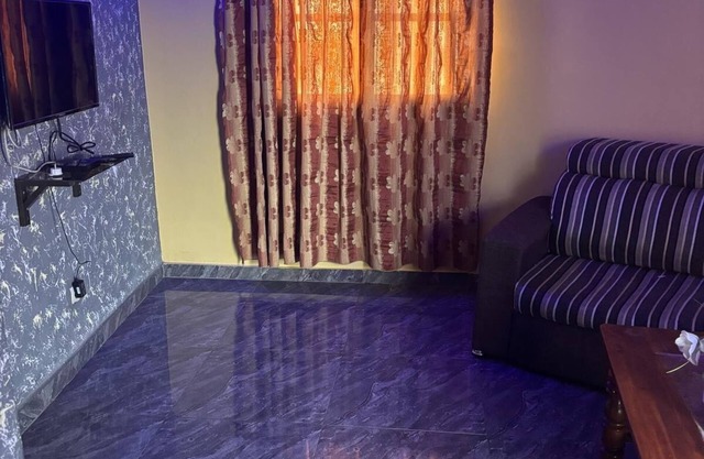Apartment near city center & airport