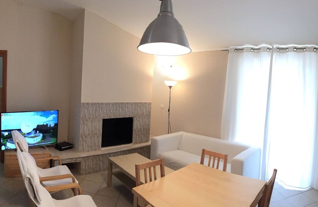 Apartamento cerca del mar, vista excepcional, wifi gratuito, parking.