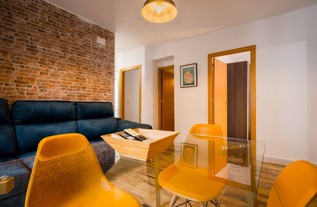 Apartamento cerca del centro, garaje y bicicletas