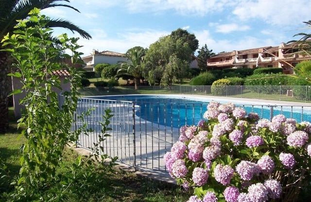 APARTAMENTO ORO 53- 3*- VISTA AL MAR - PLAYA A PIE - FAVONE