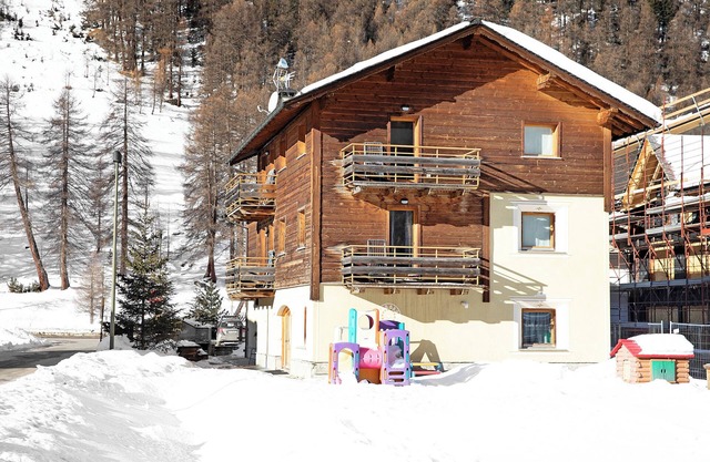 Apartamento "Piz Filone" con vistas a la montaña, Wi-Fi