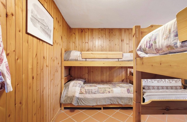 Apartamento 'Primo Piano Cuis 1' con terraza compartida, jardín compartido y Wi-Fi