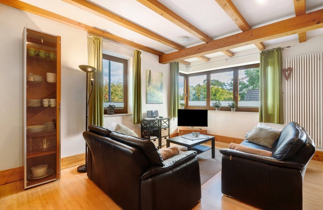 Apartamento 'Quinkert, 90 M²' con terraza privada, jardín compartido y Wi-Fi