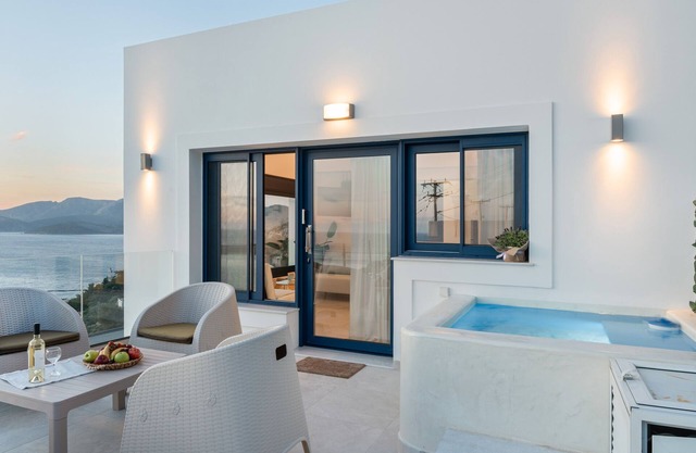 Apartamento 'Regina 2' con vistas al mar, Wi-Fi y aire acondicionado