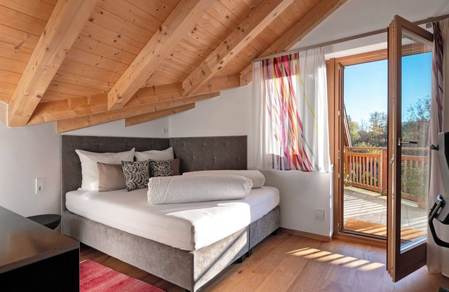 Apartamento 'Residence Skutial Santner Deluxe' con vistas a la montaña, balcón y Wi-Fi