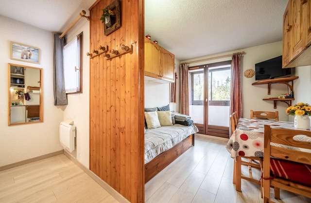 Apartamento 'Residence Les Montagnes' con terraza privada