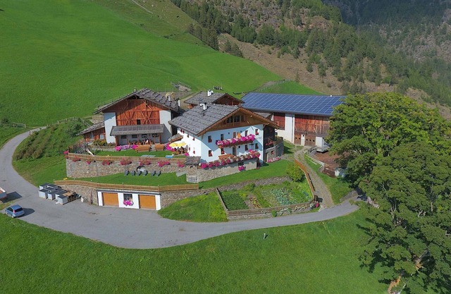 Apartamento 'Schnatzhof Morgensonne' con vistas a la montaña, terraza compartida y Wi-Fi
