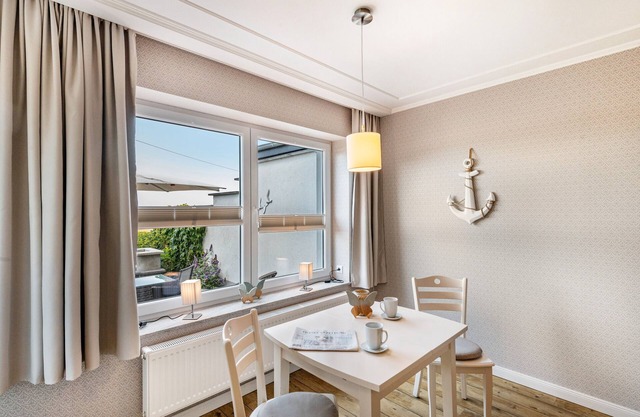 Apartamento 'Meerblick-Wohnung 1' con vistas al mar, terraza privada y Wi-Fi