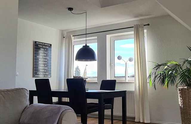 Apartamento Seeloft con balcón y vista directa al lago en el Möhnesee