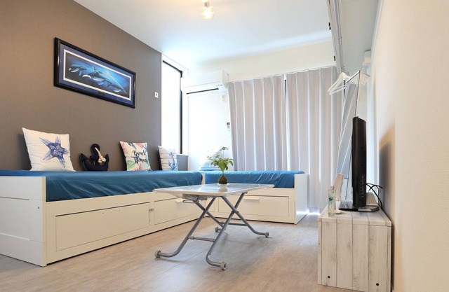 Apartamento de nueva construcción, habitación entera, todo / corte meridional regular 103