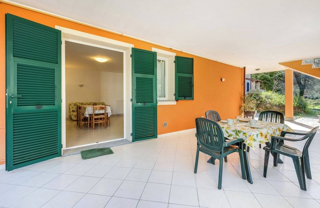 Apartamento 'Succu La Taggiasca' con vistas a la montaña y terraza