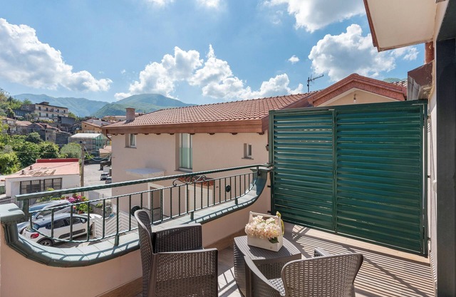 Apartamento 'Tramonto' con vistas a la montaña, Wi-Fi y aire acondicionado