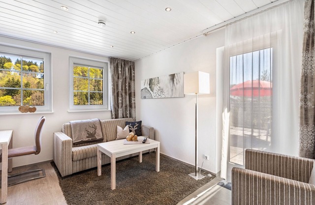 Apartamento 'Typ 3' con jardín compartido, balcón y Wi-Fi