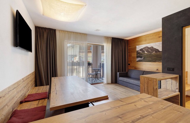 Apartamento 'Villa Kriendl Nr 2 Hochalm ' con vistas a la montaña, jardín compartido y Wi-Fi