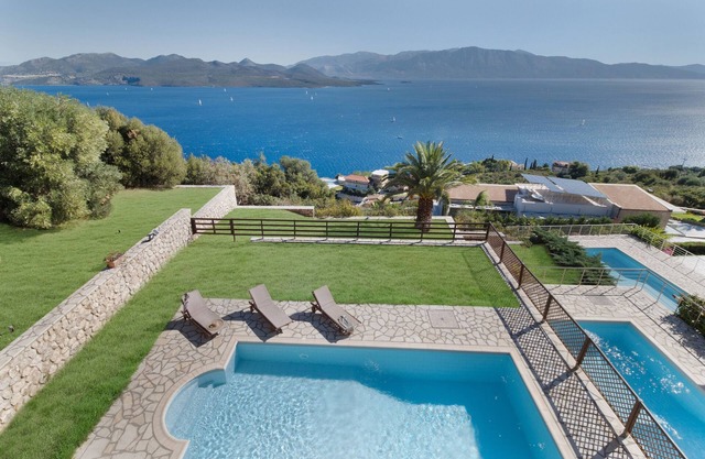 Apartamento 'Villa Aeropi' con vistas al mar, Wi-Fi y aire acondicionado