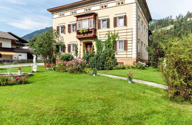 Apartamento 'Villa Stumm' con vistas a la montaña, terraza compartida y Wi-Fi