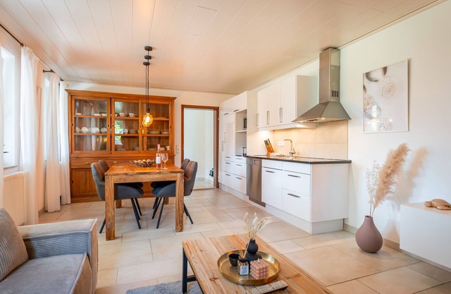 Apartment with 75 square meters, 1 bedroom, 1 living room/bedroom, max. 4 people