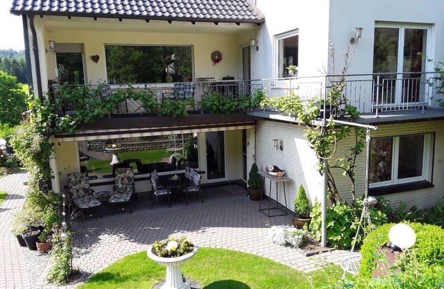 Apartamento 'Waldblick' con vistas a la montaña, terraza privada y Wi-Fi