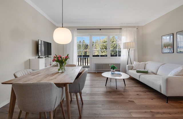 Apartamento 'Waldglück' con vistas a la montaña, jardín compartido y Wi-Fi