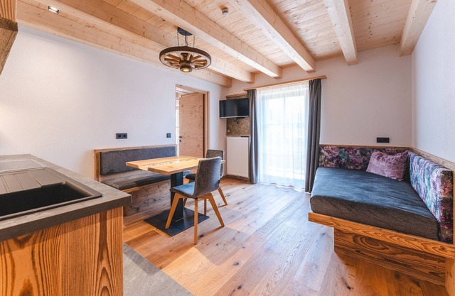 Apartamento 'Wiese' con vistas a la montaña, terraza privada y Wi-Fi
