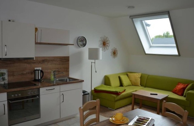 Apartment Wiesenblume - Spreewaldscheune am Fließ-Ferienwohnungen am Wasser in
