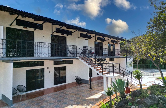 Departamento con Alberca Climatizada con Paneles Solares en Tepoztlán