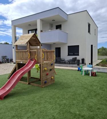 Apartments Štrkalj Sukošan