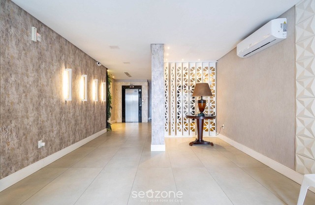 Apartments 100m From the Beach in BC - ERM