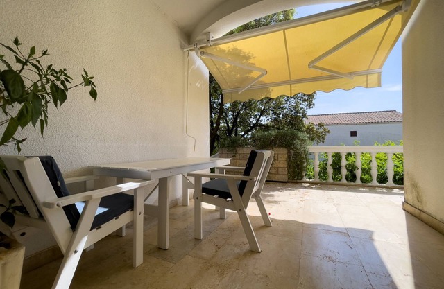 Apartments Ante (13961-A2) - Mandre - isla de Pag