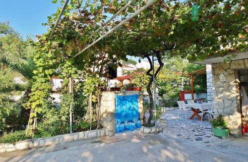Apartments in Kampor - Insel Rab 16052