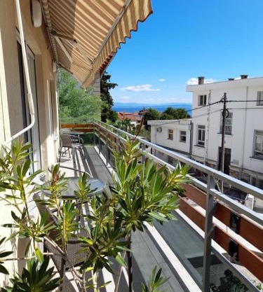 Apartments Orange Lovran