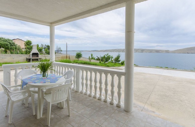 Apartamentos Tomo (13561-A2) - Vlasici - isla de Pag.
