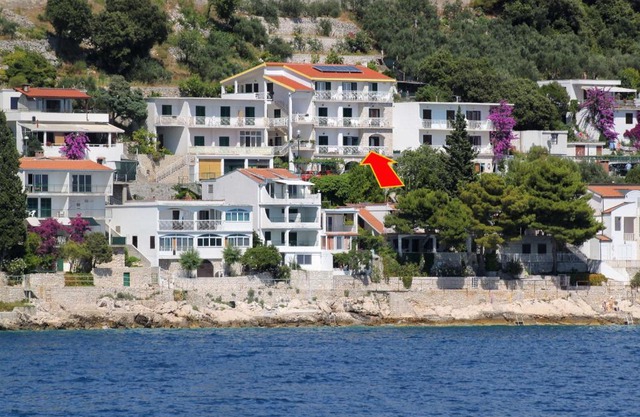 Apartments with a parking space Drvenik Gornja vala, Makarska - 4890