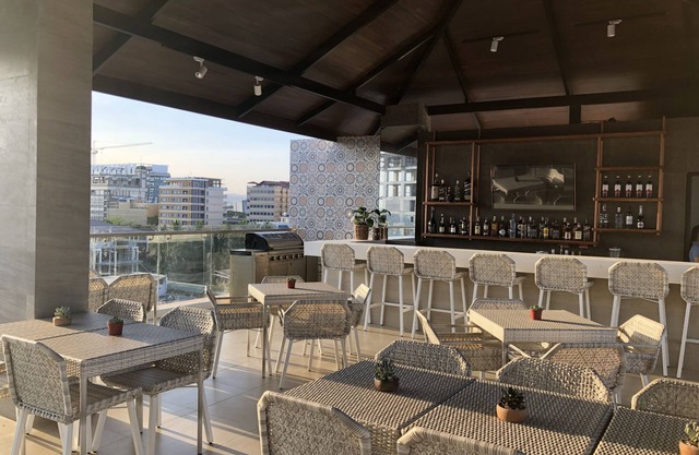 Apollonia Royale Hotel