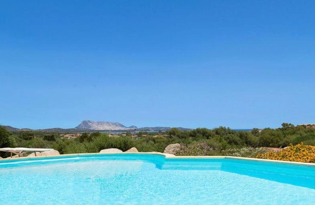 'Appartamento Runcina 1' con vistas al mar, Wi-Fi y piscina compartida