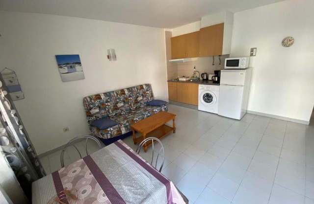 Appartement Centre-ville a 100 m de la plage et de la Citadelle