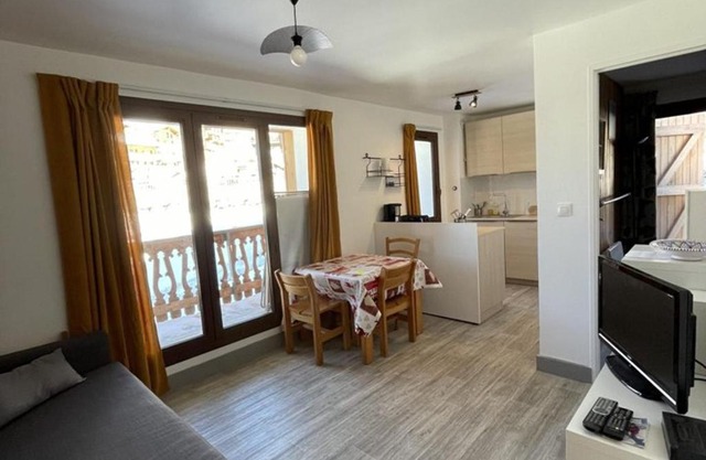 Appartement cosy 4 pers, proche télécentre, balcon - L'Alpe d'Huez - FR-1-405-25