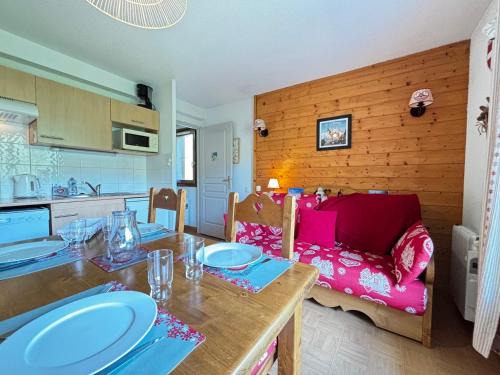Appartement cosy avec piscine, au pied des pistes à Flumet - FR-1-505-208