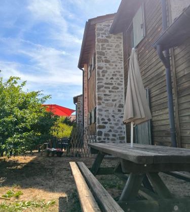 Appartements indépendants dans chalet en Auvergne