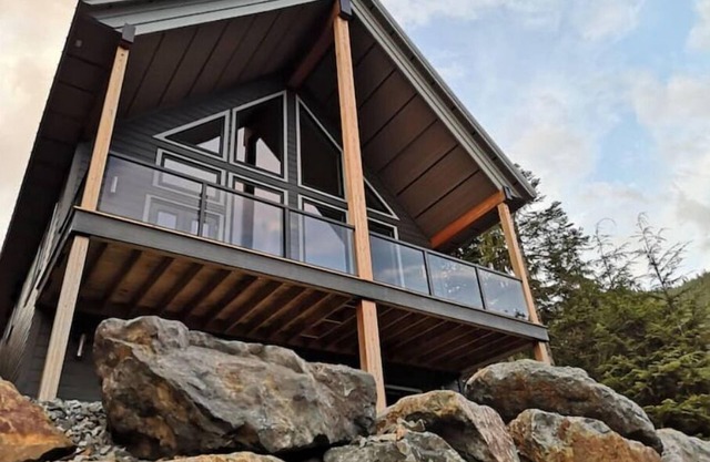 Après-Ski Lodge