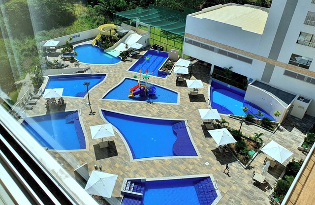 Apt com Acesso ao Rio/completo com Ar/ Proximo ao Hot Park