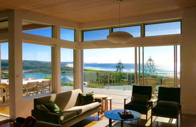 Arquitecto diseñado Casa de playa y las mejores vistas en Dalmeny !!