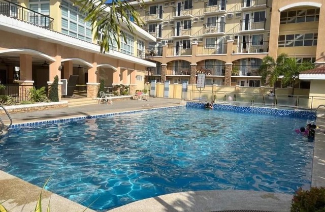 Arezzo Davao GZJ condotelle 300mbps wifi