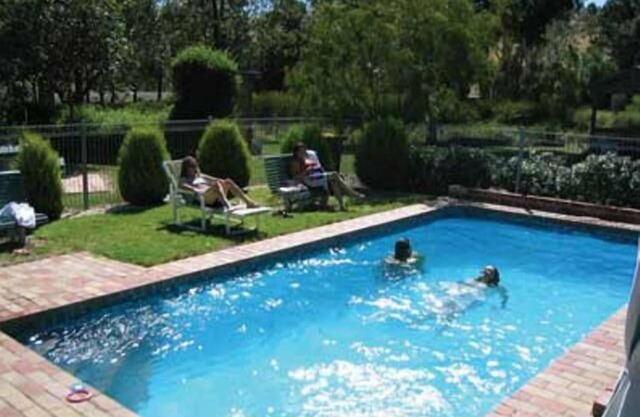 Aristocrat Waurnvale Motel