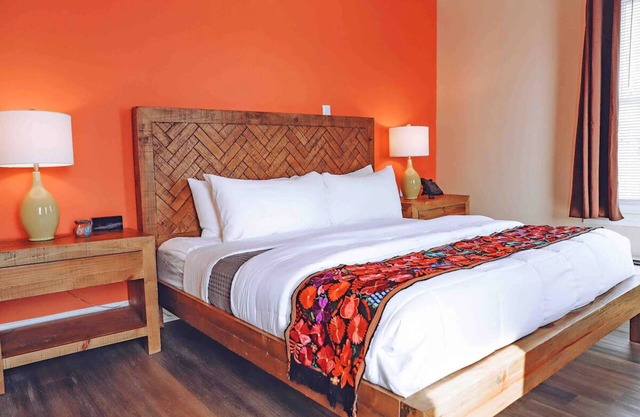 Artistic Milford Room w/ Living Area | Ideal for Couple Stay