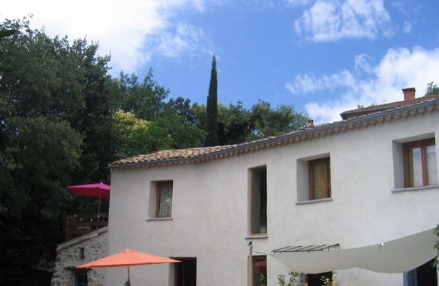 A los pies de los Cévennes, casa con encanto en Cazilhac