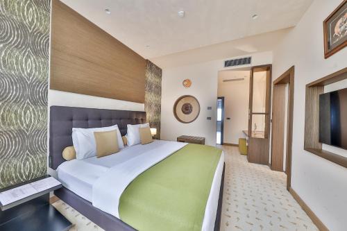 Atera Business Suites