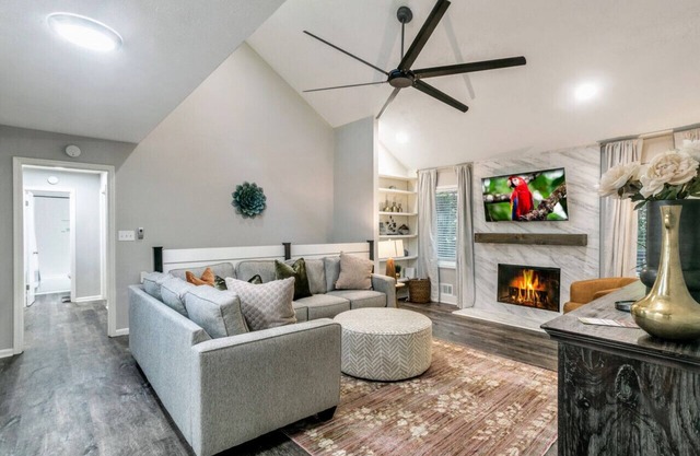 ATH - New Spacious Stepless Ranch, Modern (85Wil)